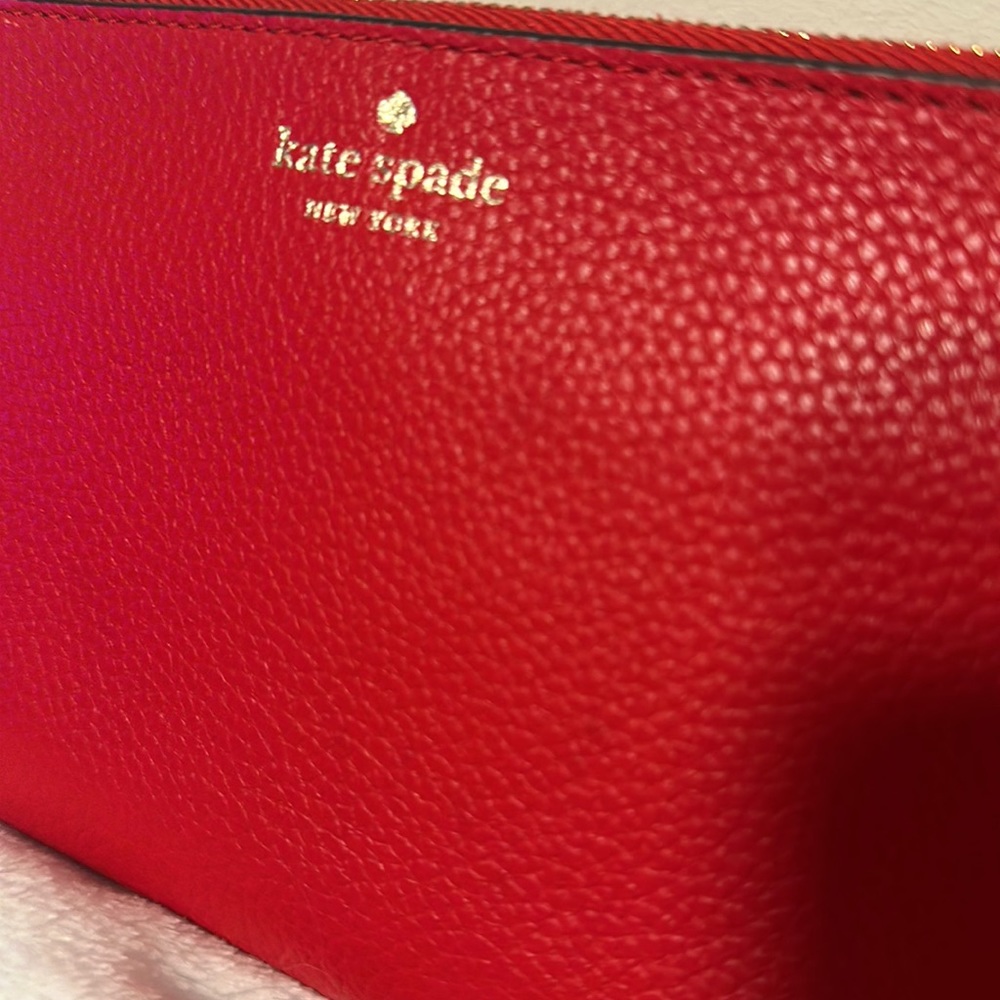 Kate Spade wallet - Picture 6 of 8